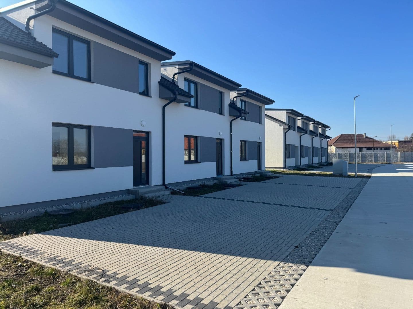 4-izbový dvojpodlažný nízkoenergetický dom
