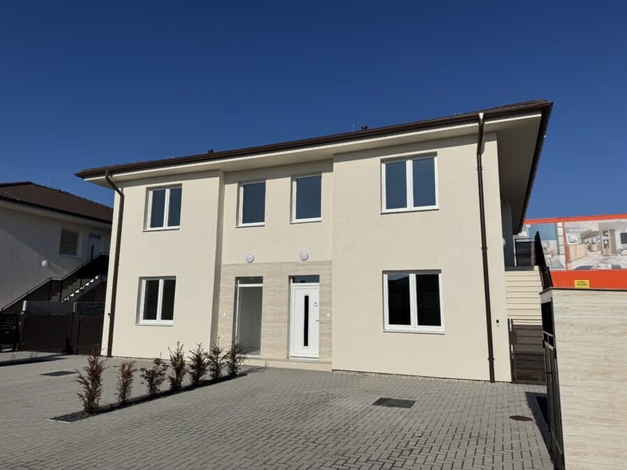 Nový projekt s 3-izbovými bytmi, záhradou, vlastným parkovaním a tepelným čerpadlom